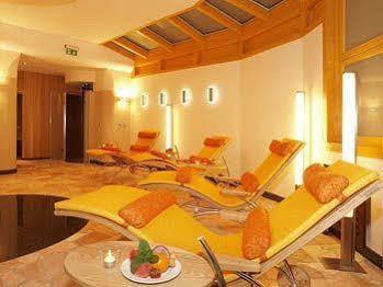 Hotel Kastell Ahlbeck (Usedom) Exterior photo