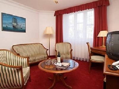 Hotel Kastell Ahlbeck (Usedom) Exterior photo